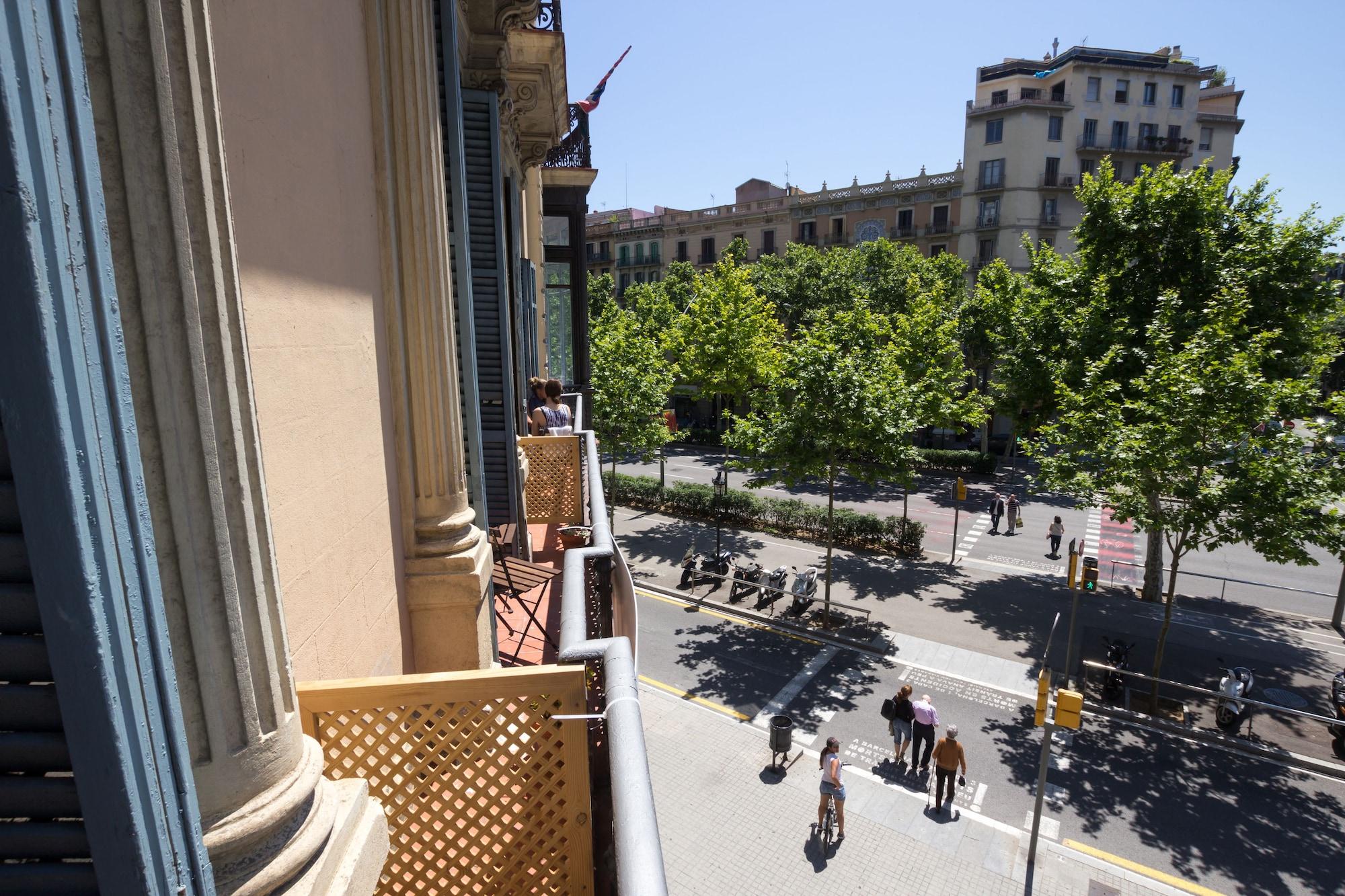 Hostalin Barcelona Gran Via Екстериор снимка