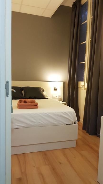 Hostalin Barcelona Gran Via Екстериор снимка