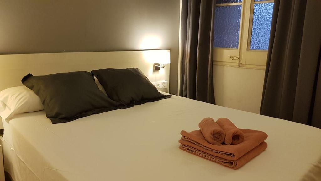 Hostalin Barcelona Gran Via Екстериор снимка